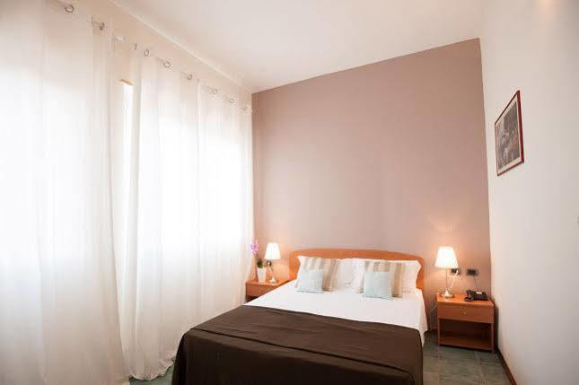 Stella Maris Hotel Lido Marina di Ginosa Extérieur photo